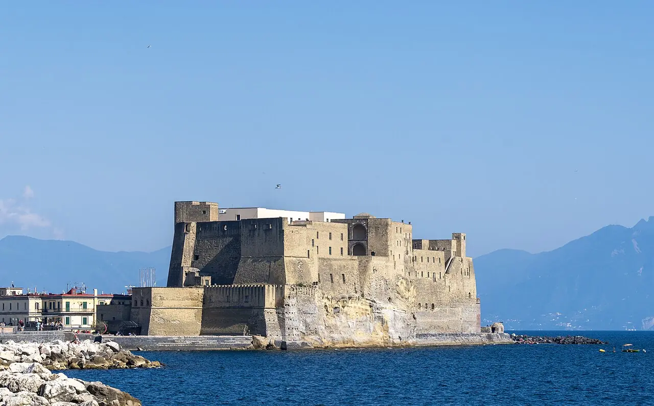 Castel dell'Ovo (Naples)